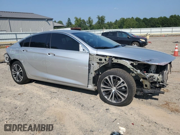 2019 Buick Regal Preferred with VIN W04GL6SX4K1004787, listed as a Copart auction lot 68934804 with 72,585 mi miles and Salvage title. Bid and sale history available at DreamBid. Image 4.