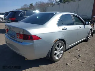 2004 Acura TSX w/Navigation with VIN JH4CL96904C039320, listed as a IAAI auction lot 42083615 with 195,844 mi miles. Bid and sale history available at carsss.com. Image 4.