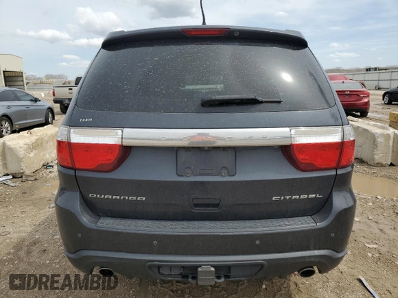 2013 Dodge Durango Citadel with VIN 1C4SDHET9DC562563, listed as a Copart auction lot 51685565 with 208,499 mi miles and Clean Title. Bid and sale history available at carsss.com. Image 6.