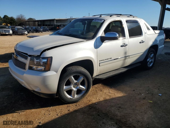 2012 Chevrolet Avalanche LTZ with VIN 3GNTKGE74CG103841, listed as a Copart auction lot 86373134 with 55,209 mi miles and Salvage Title. Bid and sale history available at carsss.com. Image 1.