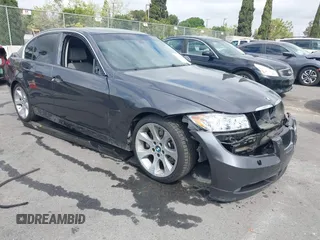 2008 BMW 3 Series 335i with VIN WBAVB73518KY64441, listed as a IAAI auction lot 42066541 with 155,868 mi miles and . Bid and sale history available at DreamBid. Image 1.
