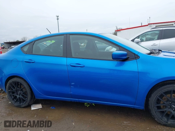 2015 Dodge Dart SXT with VIN 1C3CDFBB4FD300715, listed as a IAAI auction lot 41954302 with 78,750 mi miles. Bid and sale history available at carsss.com. Image 13.