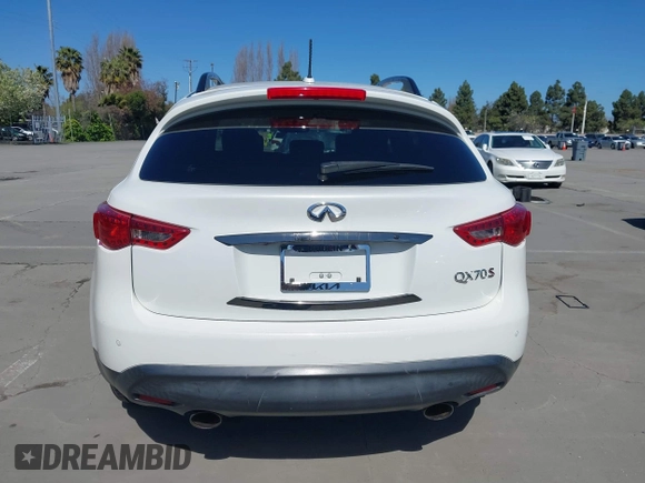 2015 Infiniti QX70 with VIN JN8CS1MU5FM380792, listed as a IAAI auction lot 41946084 with 128,928 mi miles and . Bid and sale history available at DreamBid. Image 16.