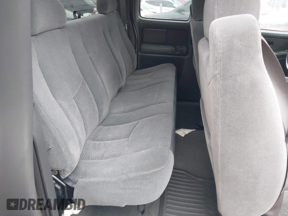 2003 Chevrolet Silverado 1500 LS with VIN 1GCEC19T93Z137289, listed as a IAAI auction lot 41040164 with 101,917 mi miles and . Bid and sale history available at DreamBid. Image 8.