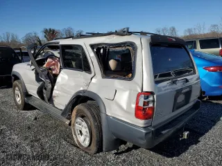 1997 Toyota 4Runner SR5 with VIN JT3HN86R1V0126906, listed as a Copart auction lot 48548135 with 296,907 mi miles and Salvage Title. Bid and sale history available at carsss.com. Image 2.