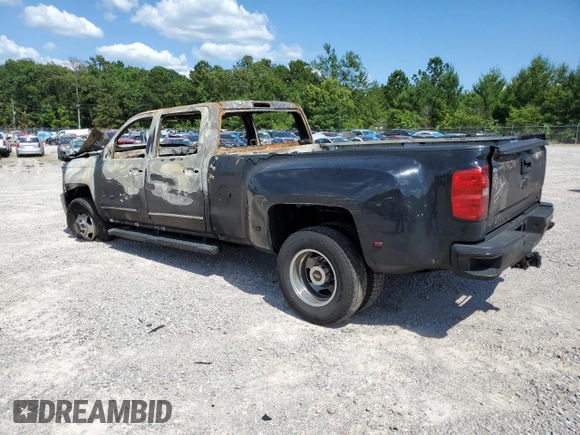 2019 Chevrolet Silverado 3500HD LTZ with VIN 1GC4KXEY4KF157095, listed as a Copart auction lot 59704654 with 0 mi miles and Salvage Title. Bid and sale history available at carsss.com. Image 2.