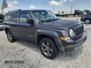 2015 Jeep Patriot High Altitude with VIN 1C4NJRFB1FD303869, listed as a Copart auction lot 63634105 with 109,687 mi miles and Clean title. Bid and sale history available at DreamBid. Image 4.
