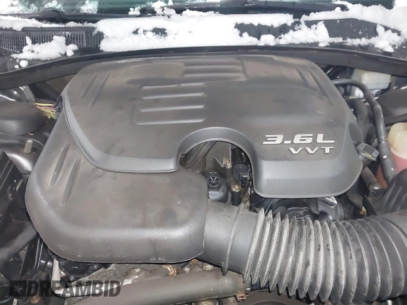 2014 Chrysler 300 C with VIN 2C3CCAKG8EH345577, listed as a IAAI auction lot 41719373 with 152,081 mi miles and . Bid and sale history available at carsss.com. Image 10.