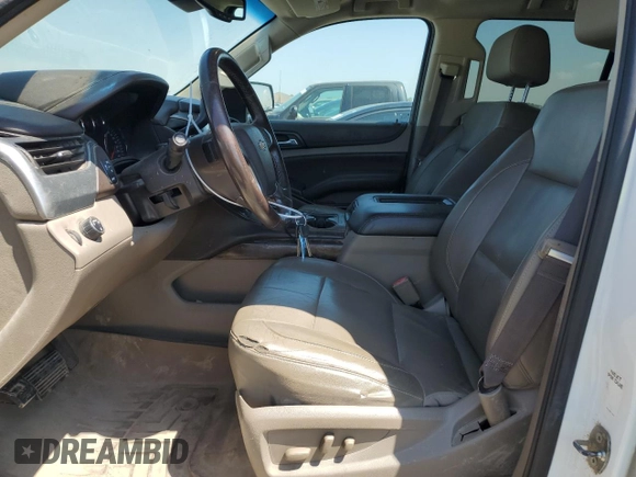 2017 Chevrolet Tahoe LT z VIN 1GNSCBKCXHR168360, wystawiony jako Copart lot #49990515 z przebiegiem 225 421 mil mil oraz Szkoda całkowita • Salvage title. Historia ofert i sprzedaży dostępna na DreamBid. Obrazek 7.
