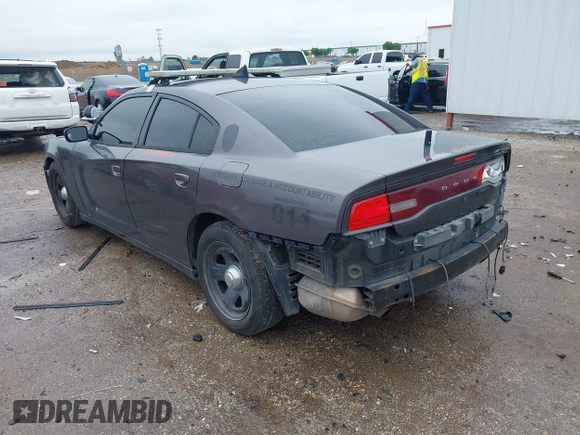 2013 Dodge Charger Police z VIN 2C3CDXAT4DH521778, wystawiony jako IAAI lot #42169438 z przebiegiem 191 907 mil mil oraz . Historia ofert i sprzedaży dostępna na DreamBid. Obrazek 3.