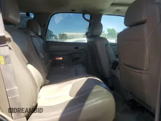 2003 GMC Yukon Denali z VIN 1GKEK63U93J307591, wystawiony jako Copart lot #55341075 z przebiegiem 201 493 mil mil oraz Szkoda całkowita • Salvage title. Historia ofert i sprzedaży dostępna na DreamBid. Obrazek 11.