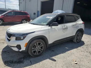 2021 Kia Seltos S z VIN KNDEU2AA2M7140044, wystawiony jako Copart lot #54721005 z przebiegiem 74 870 mil mil oraz Szkoda całkowita • Salvage title. Historia ofert i sprzedaży dostępna na DreamBid. Obrazek 1.
