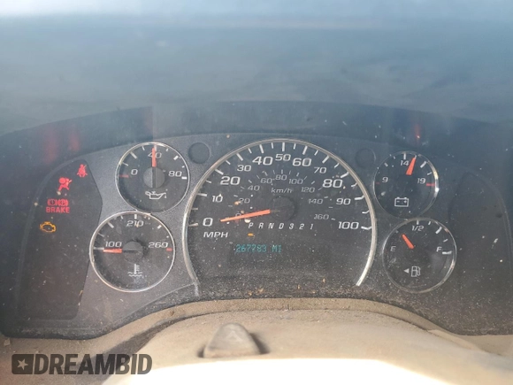 2012 Chevrolet Express Cargo с VIN 1GCSGAFX4C1117139, выставлен на аукционе Copart как лот 55267815 с пробегом 267 783 миль миль и Списание • Salvage title. История ставок и продаж доступна на DreamBid. Изображение 9.