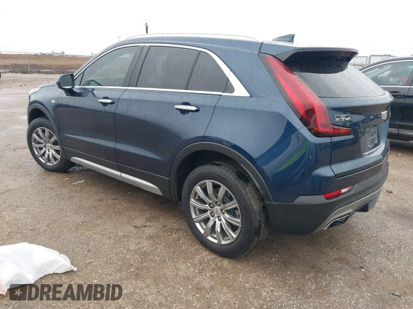 2019 Cadillac XT4 FWD Premium Luxury with VIN 1GYFZCR46KF171126, listed as a IAAI auction lot 41557387 with 88,811 mi miles. Bid and sale history available at carsss.com. Image 3.