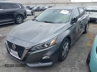 2022 Nissan Altima 2.5 SR with VIN 1N4BL4CV1NN412121, listed as a IAAI auction lot 42086036 with 36,706 mi miles. Bid and sale history available at carsss.com. Image 18.