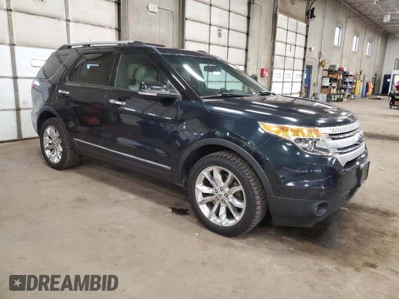 2015 Ford Explorer XLT with VIN 1FM5K8D80FGB11528, listed as a Copart auction lot 47111045 with 184,833 mi miles and Salvage Title. Bid and sale history available at DreamBid. Image 4.