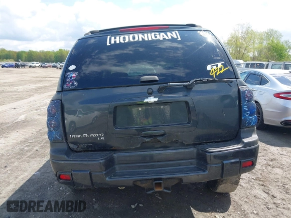 2005 Chevrolet TrailBlazer LT with VIN 1GNDT13S552269402, listed as a IAAI auction lot 42155633 with 242,288 mi miles and . Bid and sale history available at DreamBid. Image 16.