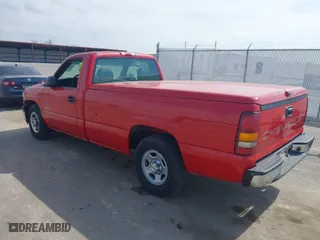 2002 Chevrolet Silverado 1500 with VIN 1GCEC14W52Z226468, listed as a IAAI auction lot 41790682 with 132,447 mi miles. Bid and sale history available at carsss.com. Image 3.