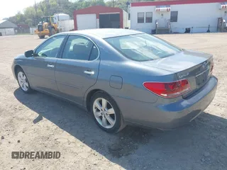 2006 Lexus ES 350 with VIN JTHBA30G265174571, listed as a IAAI auction lot 42108267 with 174,907 mi miles and . Bid and sale history available at DreamBid. Image 3.