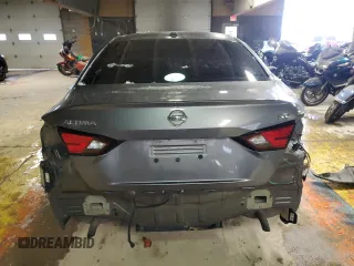 2022 Nissan Altima SV z VIN 1N4BL4DV3NN321561, wystawiony jako Copart lot #87900315 z przebiegiem 116 955 mil mil oraz Szkoda całkowita • Salvage title. Historia ofert i sprzedaży dostępna na DreamBid. Obrazek 6.