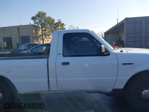 2005 Ford Ranger XL Fleet with VIN 1FTYR10E95PA65390, listed as a IAAI auction lot 41451049 with 162,858 mi miles. Bid and sale history available at carsss.com. Image 14.