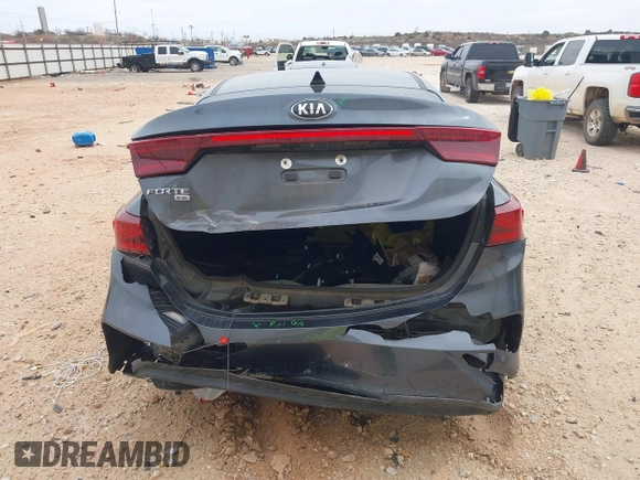 2020 Kia Forte LXS with VIN 3KPF24AD2LE223116, listed as a IAAI auction lot 41794476 with 86,365 mi miles. Bid and sale history available at carsss.com. Image 16.