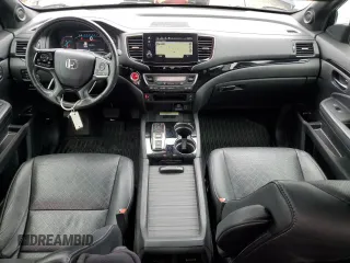 2019 Honda Passport Elite with VIN 5FNYF8H07KB015815, listed as a Copart auction lot 71529484 with 136,228 mi miles and Non Repairable. Bid and sale history available at carsss.com. Image 8.