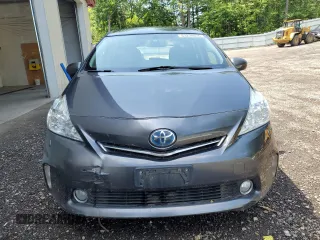 2014 Toyota Prius Two with VIN JTDZN3EU8E3357650, listed as a Copart auction lot 63230035 with 115,447 mi miles and Clean title. Bid and sale history available at DreamBid. Image 5.