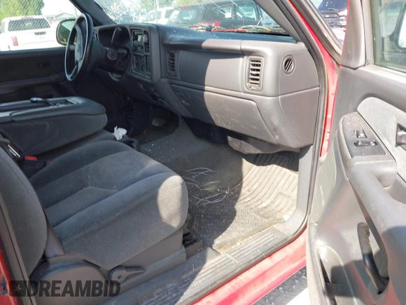 2003 Chevrolet Silverado 2500 LS z VIN 1GCGK29U43Z166595, wystawiony jako IAAI lot #42259952 z przebiegiem 179 831 mil mil oraz . Historia ofert i sprzedaży dostępna na DreamBid. Obrazek 5.