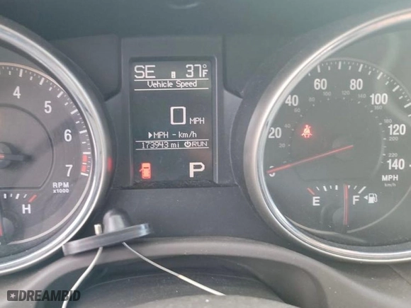 2011 Jeep Grand Cherokee Laredo with VIN 1J4RR4GG1BC669834, listed as a Copart auction lot 52923845 with 173,943 mi miles and Clean Title. Bid and sale history available at carsss.com. Image 8.