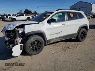 2022 Jeep Cherokee X with VIN 1C4PJMCX5ND556560, listed as a Copart auction lot 89098945 with 35,462 mi miles and Salvage Title. Bid and sale history available at carsss.com. Image 1.