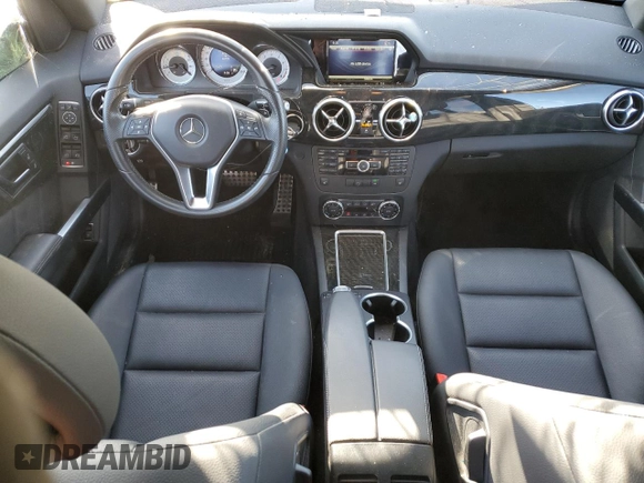2015 Mercedes-Benz GLK 350 с VIN WDCGG8JB1FG416982, выставлен на аукционе Copart как лот 52026165 с пробегом 44 730 миль миль и Списание • Salvage title. История ставок и продаж доступна на DreamBid. Изображение 8.