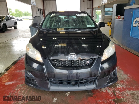 2009 Toyota Matrix S z VIN 2T1KE40E79C022495, wystawiony jako Copart lot #64028295 z przebiegiem 155 594 mil mil oraz Szkoda całkowita • Salvage title. Historia ofert i sprzedaży dostępna na DreamBid. Obrazek 5.