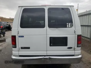 2006 Ford Econoline Passenger XL with VIN 1FBNE31L26DA19530, listed as a Copart auction lot 52019385 with 178,722 mi miles and Salvage Title. Bid and sale history available at carsss.com. Image 6.
