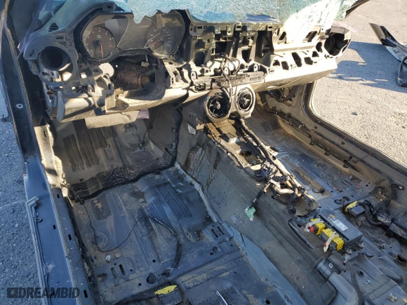 2019 Chevrolet Camaro ZL1 with VIN 1G1FK1R68K0113076, listed as a Copart auction lot 71714264 with 0 mi miles and Salvage Title. Bid and sale history available at carsss.com. Image 8.