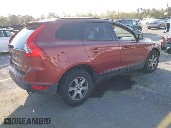 2010 Volvo XC60 3.2L with VIN YV4982DL7A2080402, listed as a IAAI auction lot 41900276 with 253,183 mi miles. Bid and sale history available at carsss.com. Image 4.