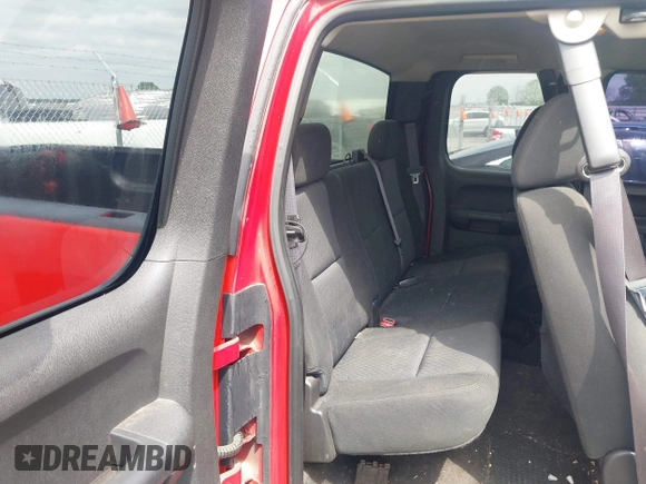 2012 Chevrolet Silverado 1500 LT with VIN 1GCRCSE09CZ131494, listed as a IAAI auction lot 42043422 with 124,162 mi miles. Bid and sale history available at carsss.com. Image 8.