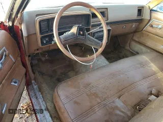 1980 Chevrolet El Camino z VIN 1W80HAK423004, wystawiony jako Copart lot #87128924 z przebiegiem 8 414 mil mil oraz Czysty tytuł • Clean title. Historia ofert i sprzedaży dostępna na DreamBid. Obrazek 8.
