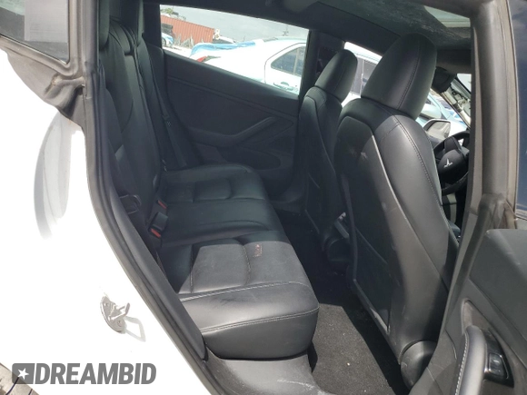2020 Tesla Model 3 Performance z VIN 5YJ3E1EC4LF800149, wystawiony jako Copart lot #48711045 z przebiegiem 95 229 mil mil oraz Szkoda całkowita • Salvage title. Historia ofert i sprzedaży dostępna na DreamBid. Obrazek 10.