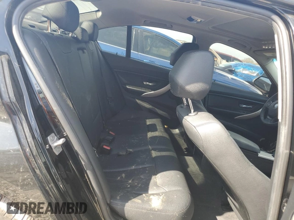 2016 BMW 3 Series 320i xDrive z VIN WBA8E5G54GNT41222, wystawiony jako Copart lot #51130785 z przebiegiem 147 975 mil mil oraz Szkoda całkowita • Salvage title. Historia ofert i sprzedaży dostępna na DreamBid. Obrazek 10.