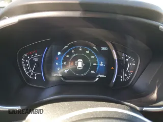 2019 Hyundai Santa Fe SEL with VIN 5NMS33AD6KH084038, listed as a Copart auction lot 42637895 with 70,456 mi miles and Salvage Title. Bid and sale history available at carsss.com. Image 9.