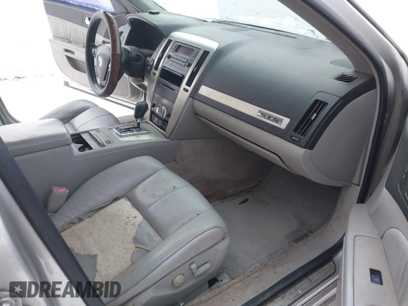 2005 Cadillac STS with VIN 1G6DW677950139768, listed as a IAAI auction lot 41249405 with 253,992 mi miles. Bid and sale history available at carsss.com. Image 5.