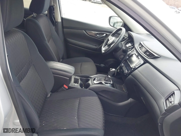 2018 Nissan Rogue S with VIN 5N1AT2MV8JC833537, listed as a IAAI auction lot 41890453 with 25,260 mi miles. Bid and sale history available at carsss.com. Image 5.
