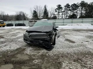 2013 Ford Fusion SE with VIN 3FA6P0HR0DR340947, listed as a Copart auction lot 43946795 with 150,738 mi miles and Salvage Title. Bid and sale history available at carsss.com. Image 10.