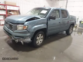 2008 Honda Ridgeline RTS with VIN 2HJYK16488H527235, listed as a IAAI auction lot 41815770 with 176,982 mi miles. Bid and sale history available at carsss.com. Image 17.