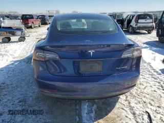 2022 Tesla Model 3 Long Range z VIN 5YJ3E1EB4NF143606, wystawiony jako Copart lot #45499095 z przebiegiem 119 143 mil mil oraz Szkoda całkowita • Salvage title. Historia ofert i sprzedaży dostępna na DreamBid. Obrazek 6.