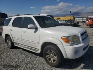 2005 Toyota Sequoia SR5 with VIN 5TDZT34A45S263955, listed as a Copart auction lot 46679045 with 225,191 mi miles and Salvage Title. Bid and sale history available at carsss.com. Image 4.