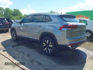 2023 Volkswagen Atlas SE с VIN 1V2LC2CA9PC212519, выставлен на аукционе IAAI как лот 42177771 с пробегом 58 505 миль миль и . История ставок и продаж доступна на DreamBid. Изображение 3.