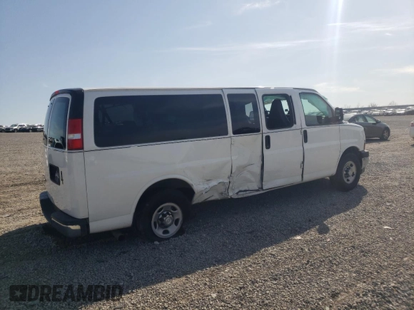 2017 Chevrolet Express Passenger LT z VIN 1GAZGPFG0H1339243, wystawiony jako Copart lot #51465385 z przebiegiem 116 263 mil mil oraz Szkoda całkowita • Salvage title. Historia ofert i sprzedaży dostępna na DreamBid. Obrazek 3.