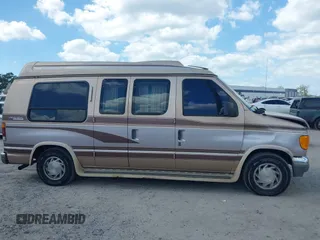 1994 Ford Econoline Cargo with VIN 1FDEE14N5RHB72537, listed as a IAAI auction lot 41968893 with 245,866 mi miles. Bid and sale history available at carsss.com. Image 13.